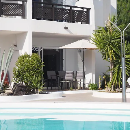 Apartment Sea View With Direct Access To Boulevard *